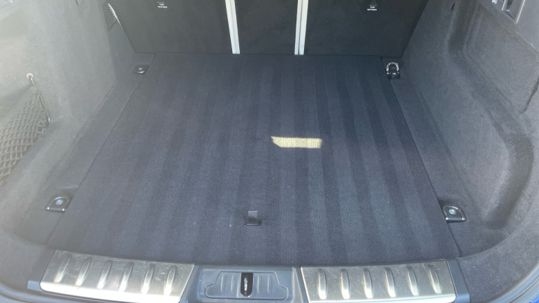 Jaguar F-Pace 2.0 P250 R-Dynamic SE 5dr Auto AWD Petrol Estate